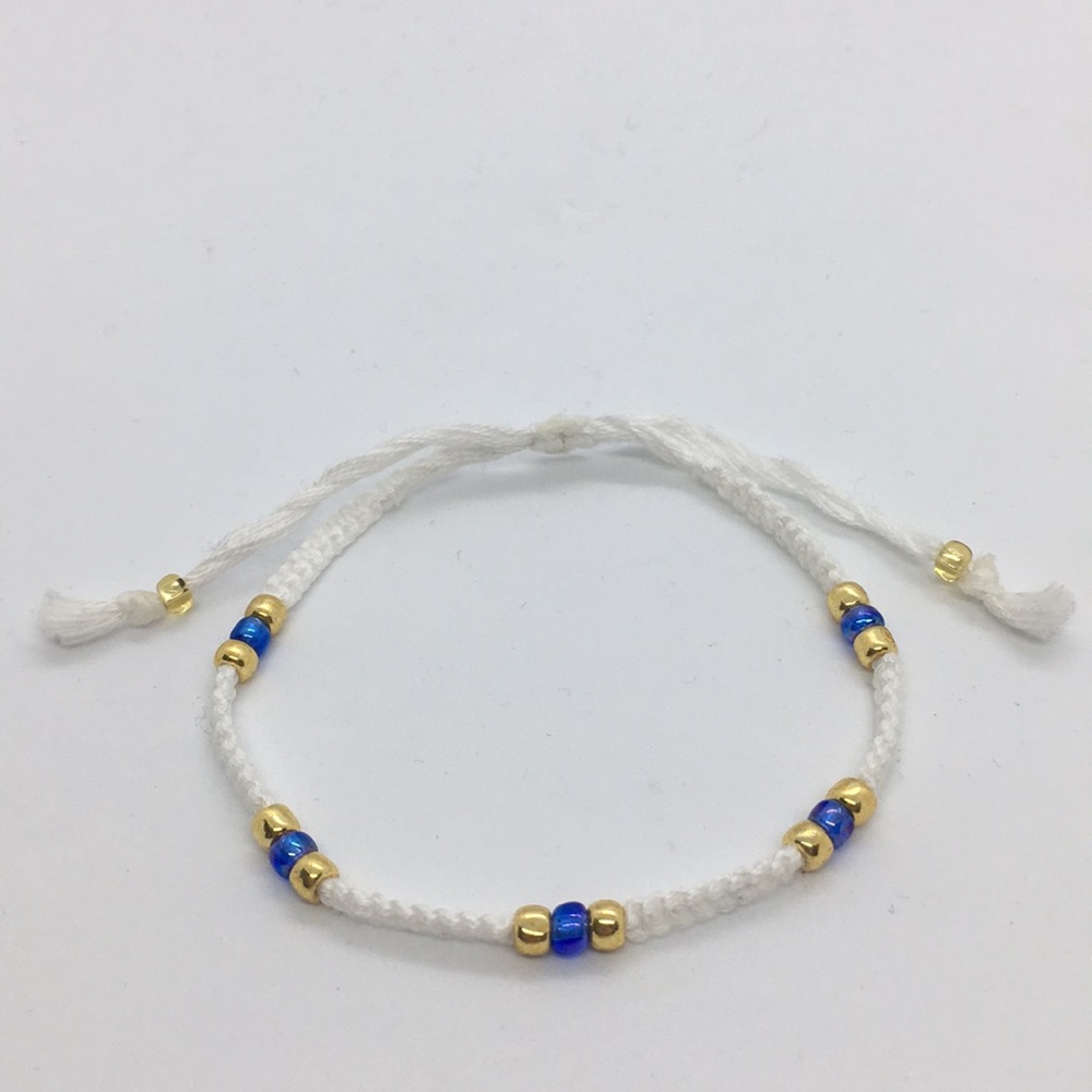 Handmade Beaded Macrame Friendship Bracelet - Picture 6 of 12